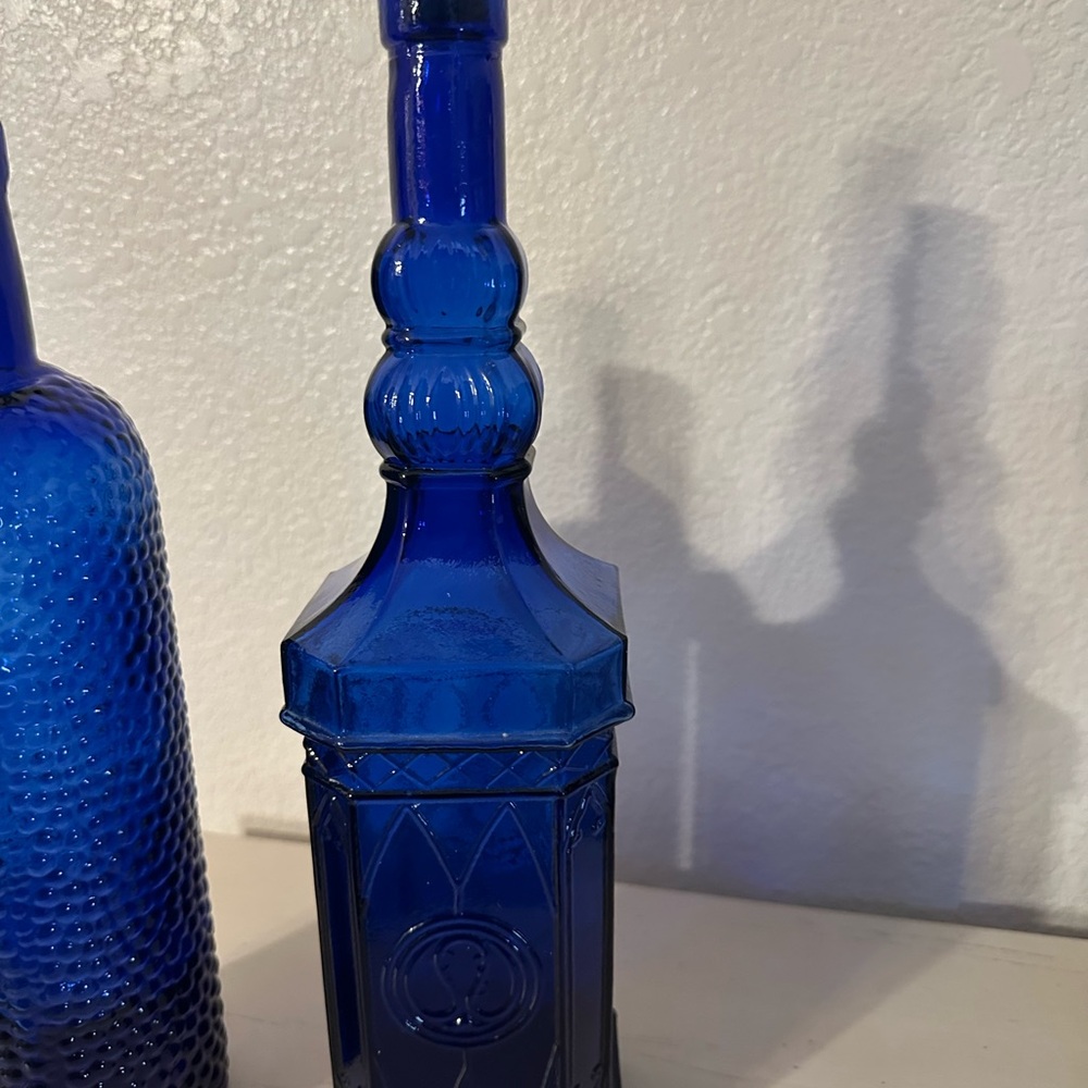 Cobalt Blue Ornate Recycled Glass Bottles Made In Spain Vintage Set Of 2 - Picture 4 of 8